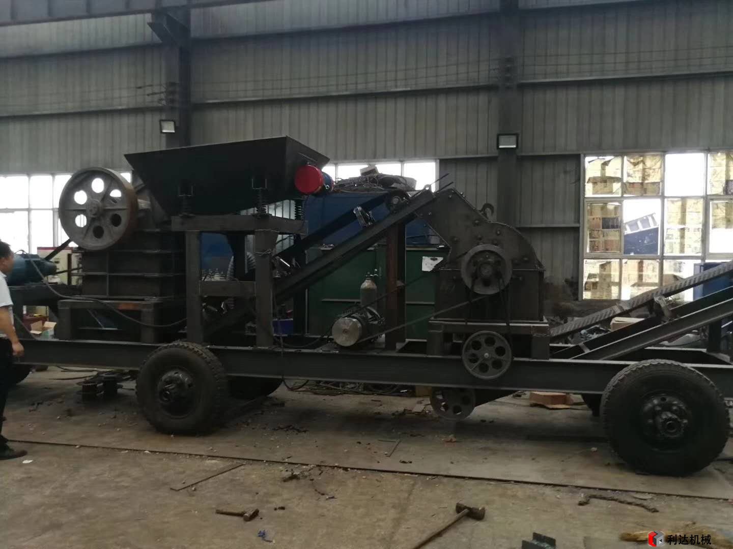移動打砂機